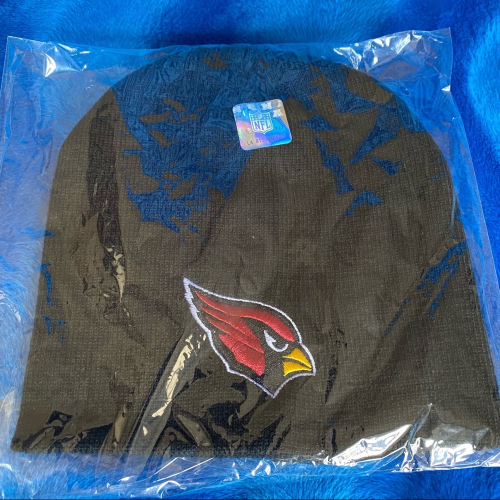 Authentic NFL Cardinals football adult beanie NWT